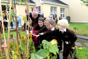 Bishop Ray Browne launching Grow in Love programme with Senior Infants class members at Lissivigeen National School, Killarney. Photo by Michelle Cooper Galvin